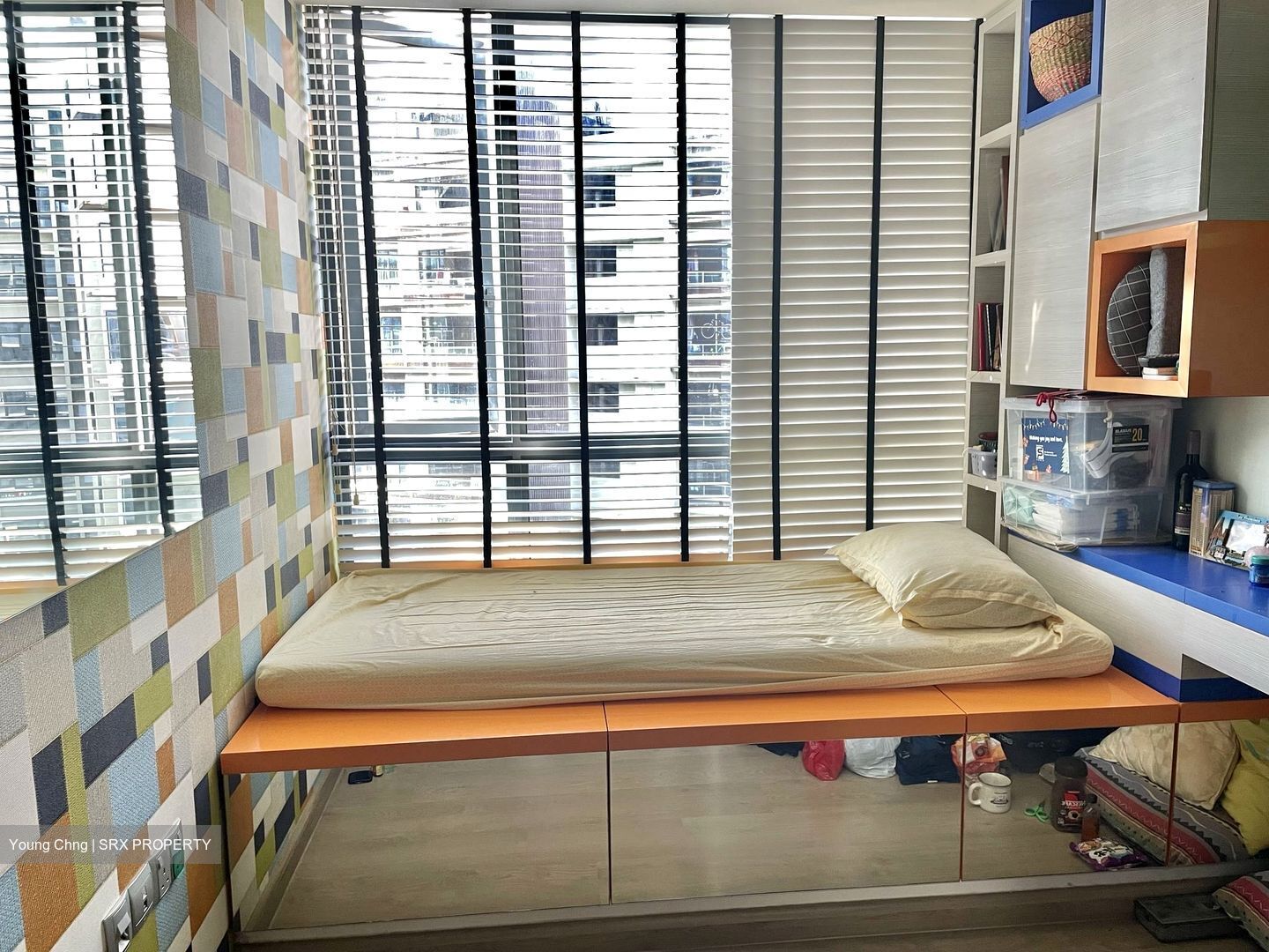 The Palette (D18), Condominium #588214471